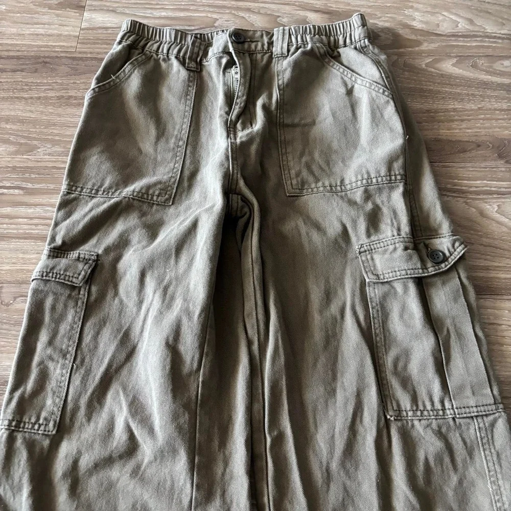 Vintage Y2K/2000s Baggy Brown Khaki Skater Cargo Pants! 29x29